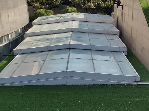 玻璃移動陽光房